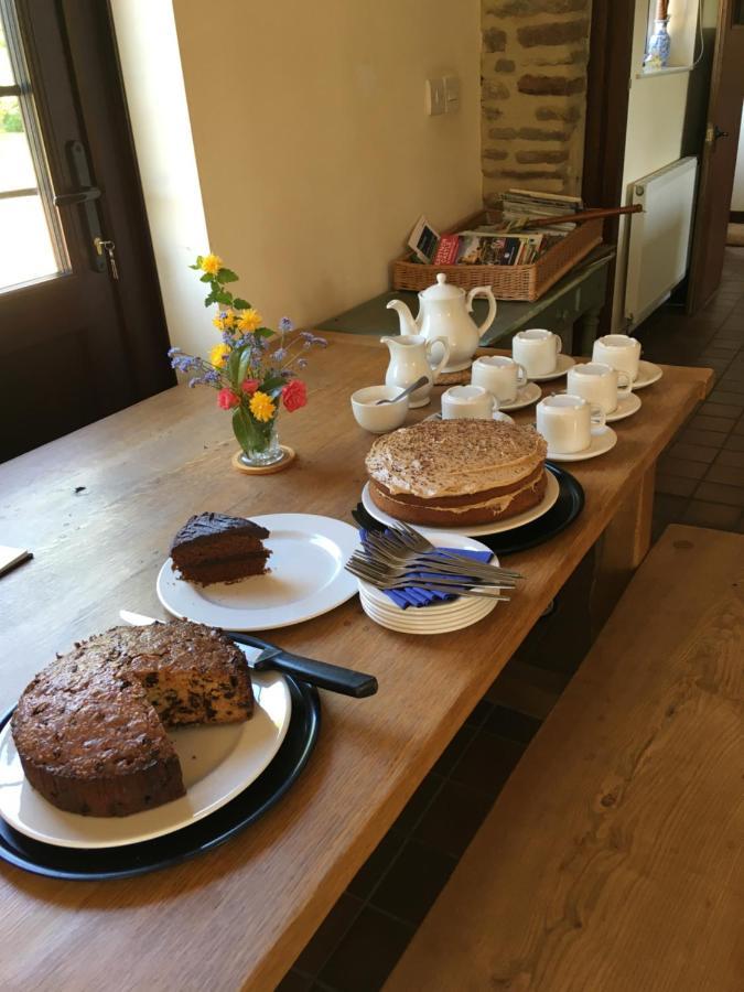 Grove Farm B&B Leominster Bagian luar foto