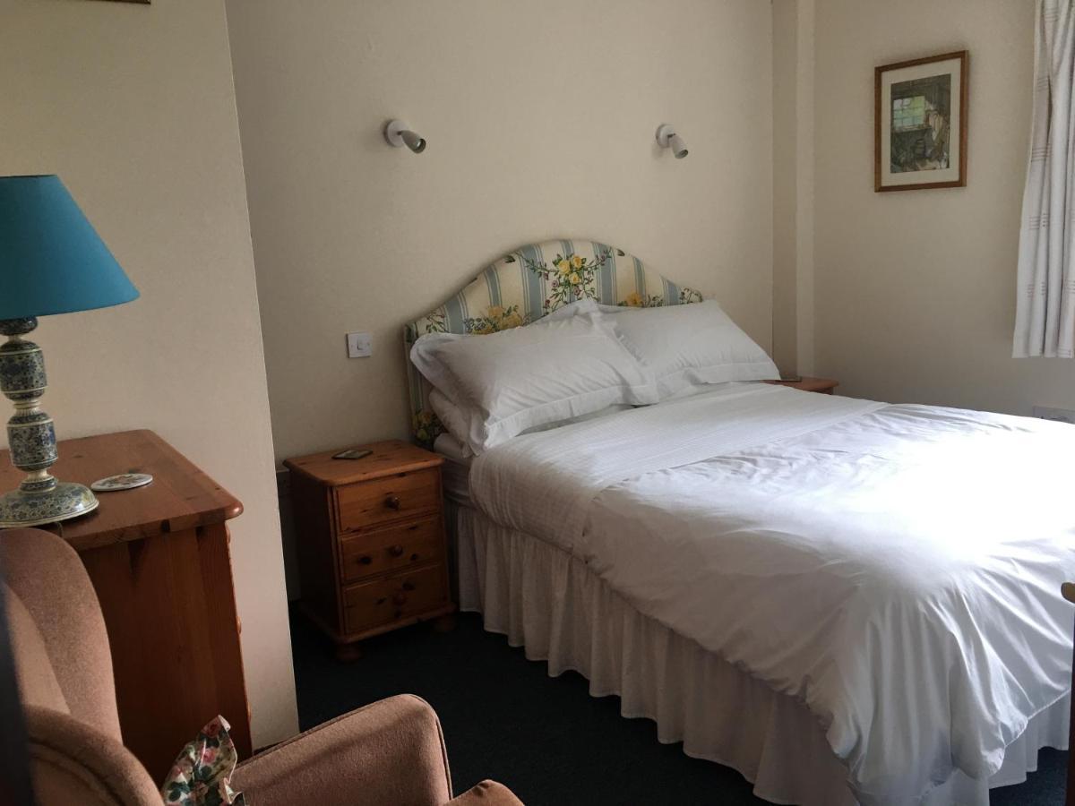 Grove Farm B&B Leominster Bagian luar foto